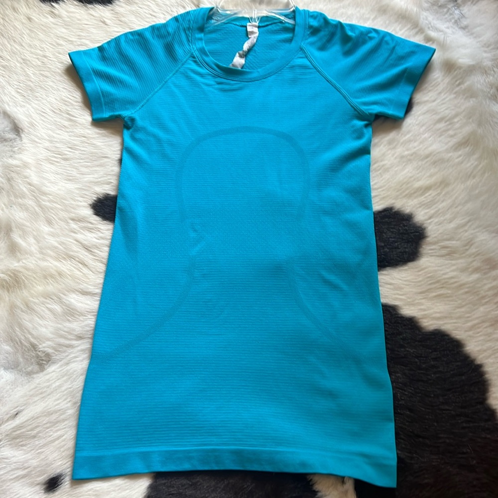 Teal Lululemon Swiftly Tech Short Sleeve